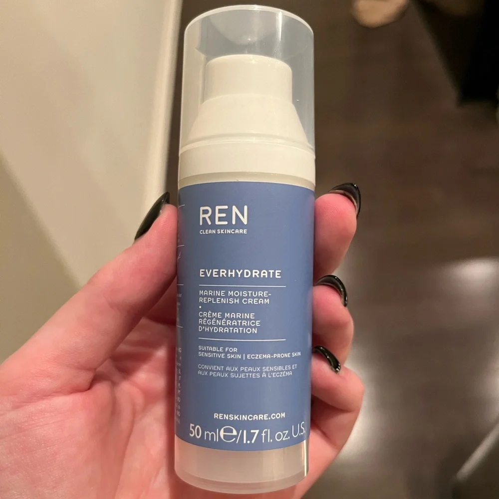 REN - EVERHYDRATE MARINE MOISTURE-REPLENISH CREAM - Picture 3 of 8